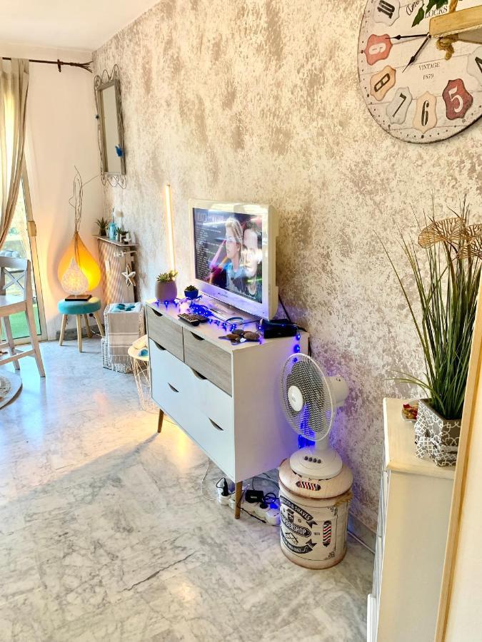 Luxurious Studio In Cannes 450M From Sea With Terrace And Air Conditioning And Private Parking المظهر الخارجي الصورة